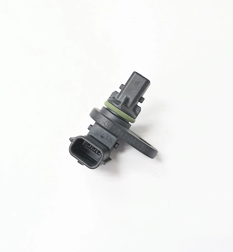 Nissan Engine Camshaft Position Sensor 25171800104 for Nissan Sentra Versa 07-14 - Image 4 of 4