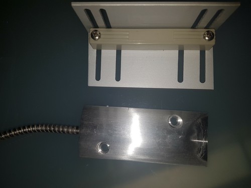 CONTATTO SENSORE MAGNETICO CORAZZATO PER SERRANDE PORTE BASCULANTI HESA CL800 - Foto 2 di 2