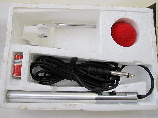 Vtg Realistic Ultra Slim Condenser Mic : Complete In Box W/ Directions: 33-1050 - Image 3 of 4