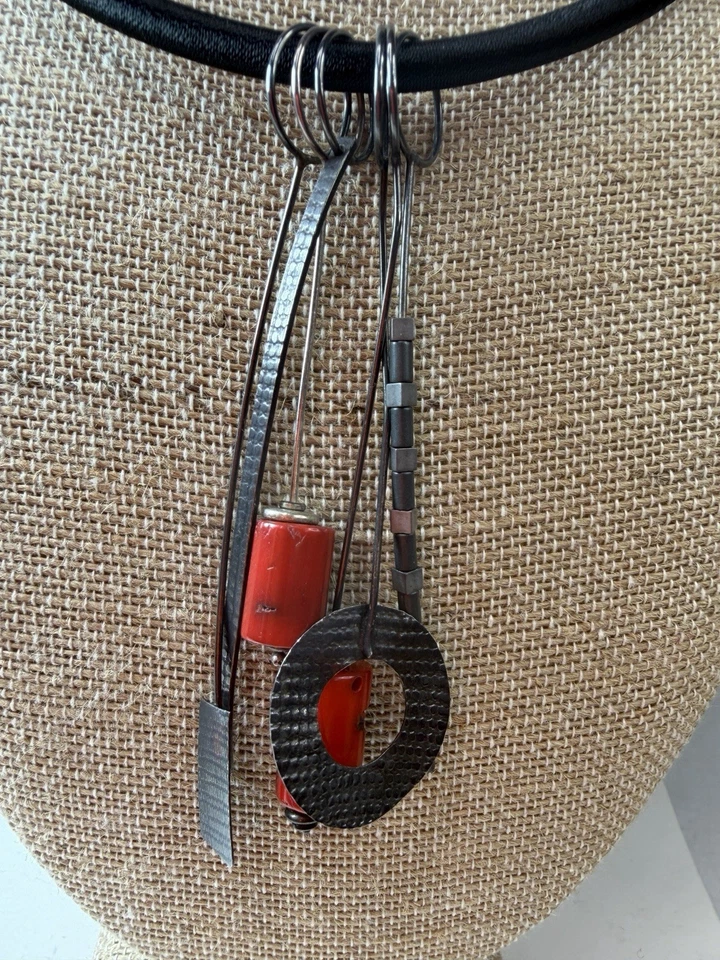 Gargantilla de goma collar plata esterlina colgante borla arte para usar formas Foto 2 de 4