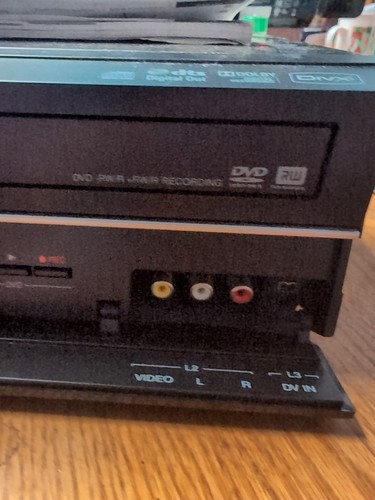 Toshiba DVR620KU DVD Recorder VHS Player VCR Combo HDMI Remote Cables Tested - Picture 2 of 12