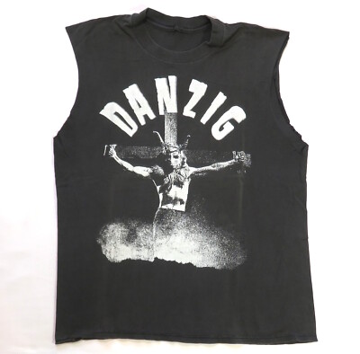 【SPECIAL】90s DANZIG Tシャツ ビンテージ SPECIAL】90s DANZIG Tシャツ ビンテージ - メルカリ