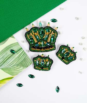 Abris Art Bead Embroidery Decoration Kit - Symbol of the monarch AD-229