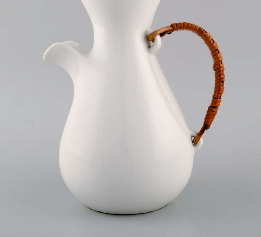 Kenji Fujita for Freeman Lederman. Large modernist jug in white