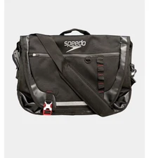 SPEEDO Hard Deck Messenger Bag (24L)