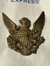 ORIGINALE GUERRE INDIANE M1881 ESERCITO AMERICANO ARTIGLIERIA A PUNTA ELMETTO MIDOLLO PIASTRA AQUILA