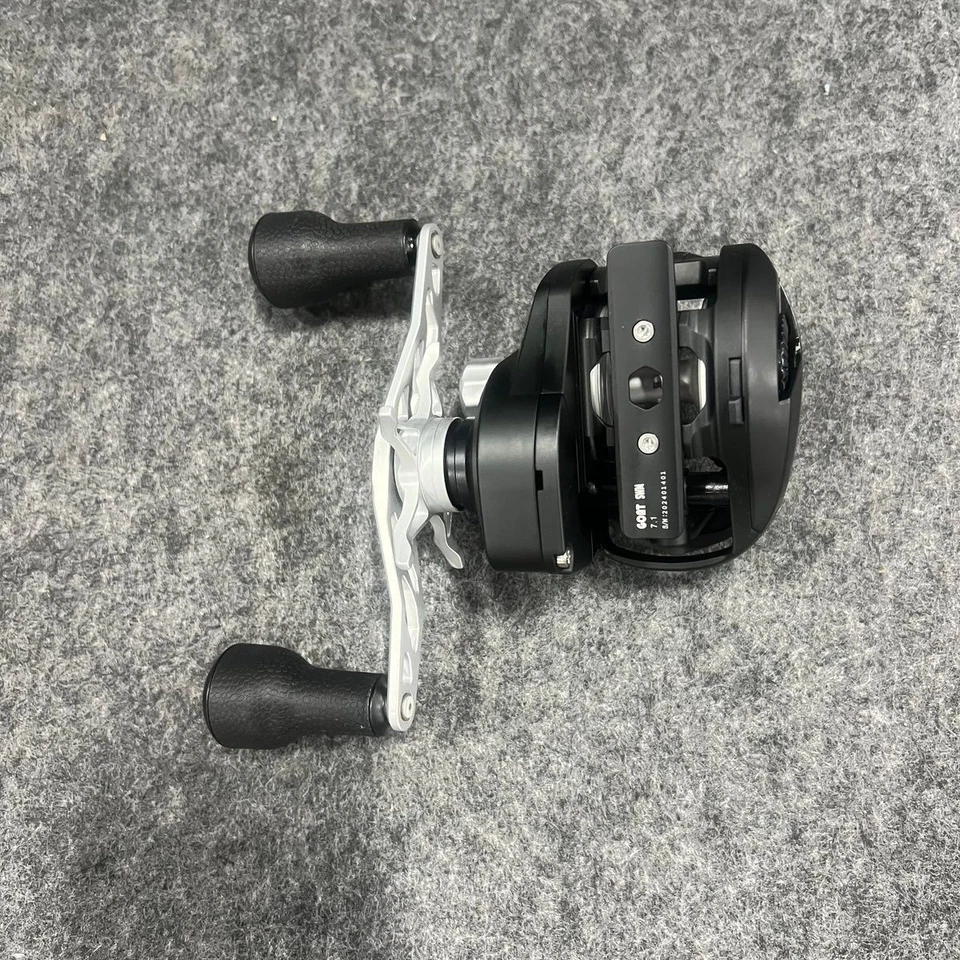 BATES FISHING CO. The G.O.A.T Swim Casting Reel, Gunpowder Black LH - Image 4 of 4