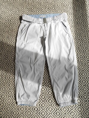 hübsche 3/4 Sommerhose von  ESPRIT- Gr. 28 (36) - Pluderhose - hellblau / weiss
