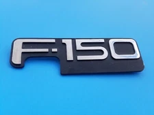 97 98 99 00 01 02 03 FORD F-150 XLT SIDE FENDER EMBLEM LOGO BADGE USED OEM A6