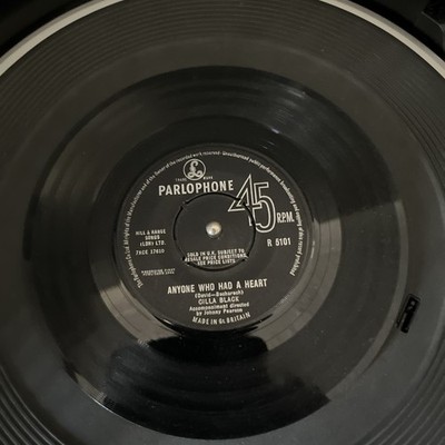 Cilla Black   Anyone Who Had A Heart 1964 7  Parlophone R 5101