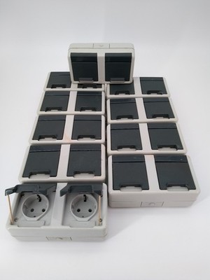 10 Stück - Gira Steckdose, Aufputz, 2-fach, Feuchtraum IP44, waager.,  gebraucht