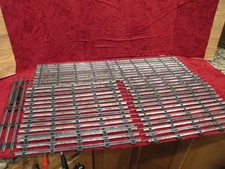 MARX  Deluxe straight   TRACK 5 Tie 17 PIECES O27 GAUGE