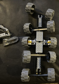 LEGO 75151  Star Wars Clone Tank  LEGO 7261 WHEEL & BASE PLUS MORE CLONE NO MFIG