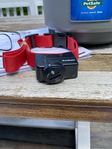 PetSafe PIF-300 Premium Wireless Pet Fencing System NICE FREE SHIPPING!! - Picture 2 of 9