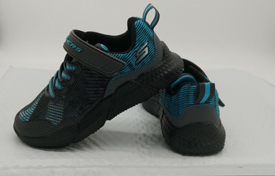 sketchers boys sneakers