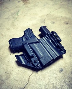Fits-Glock-26-27-034-ARSENAL-034-Appendix-IWB-Kydex-Concealed-Carry-Holster
