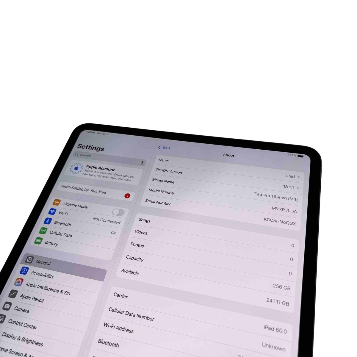 a*r様 iPad Pro （M4）13インチ Wi-Fi＋Cellular 2 Amazon.com: Apple iPad Pro 13-Inch (M4): Built for Apple