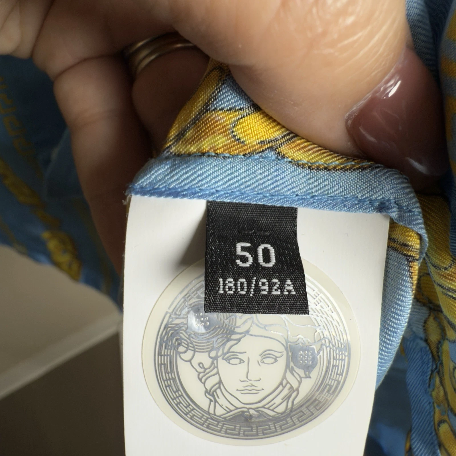 Camicia uomo in seta Gianni Versace Couture. Taglia 50. Blu E Giallo