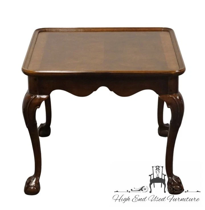 MUEBLES HENREDON Tradicional Bandas Caoba 28" Acento Cuadrado... Foto 2 de 4