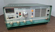 Vintage Robyn T-123B 23 Channel CB Radio Base Station - Turns On *Read*