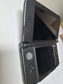 New Nintendo 3DS XL System - Black (RED001) Console Only No Charger Tested Works