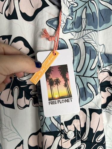 Free Planet Shirt Mens M Short Sleeve Button Up Forever Sun Hawaiian Monstera - 第 7/14 張圖片