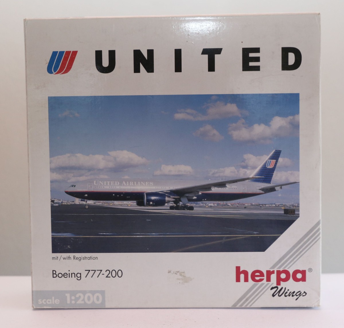 航空機・ヘリコプター herpa 1/200 UNITED B777-200 herpa 1/200 UNITED B777-200 - メルカリ