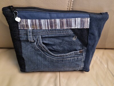 Handarbeit *Unikat* mittlere  Kosmetiktasche Allzwecktasche Jeans Upcycling