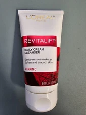 L'Oreal Paris Revitalift Radiant Smoothing Wet Facial Cream Cleanser 5 oz