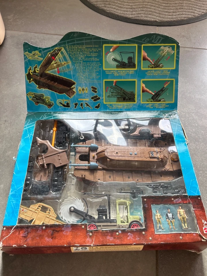 maquette sous marin Atlantis Disney jamais utilisé boîte abîmée - Photo 2/4