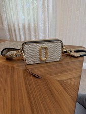 Marc Jacobs Beige Chevron Crossbody Bag Zip G...