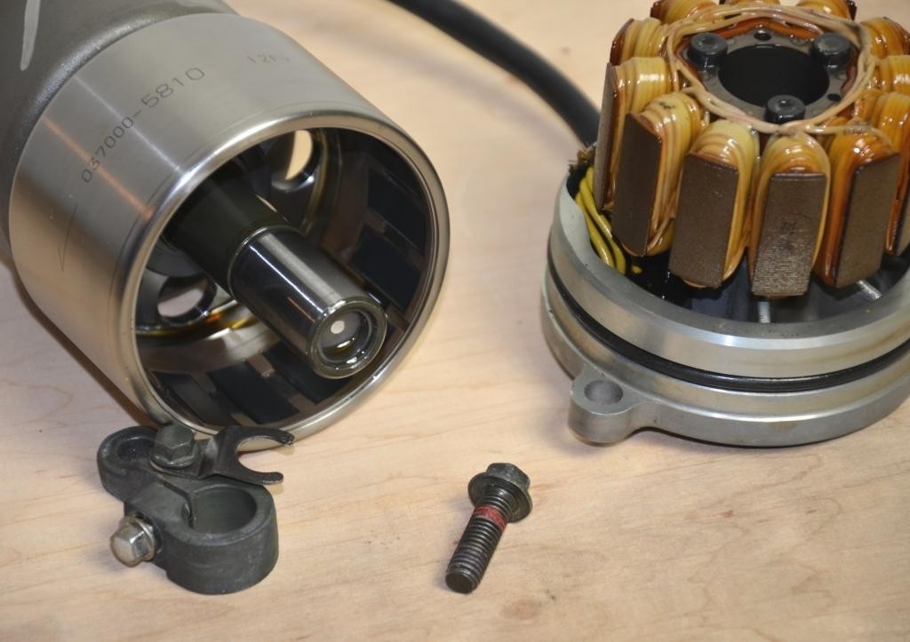 Kawasaki Ninja ZX10R 2004-2005 Generator, Lichtmaschine, Stator