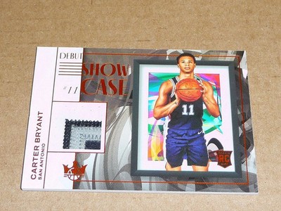 2025/26 Court Kings CARTER BRYANT DEBUT SHOWCASE JERSEY PATCH AMBER SPURS 09/75