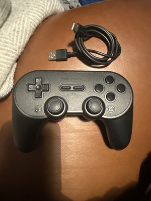 8BitDo SN30 Pro+ Bluetooth Wireless Gamepad Gaming Controller. In Great Shape.