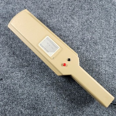Vintage UVP UVL-56 Handheld UV Lamp 115V 6W Blak-Ray Longwave 365nm Lab Light