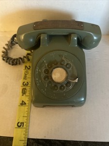 Western Electric Vintage rotary phone avocadoolive Salesman’s Sample Read Detail