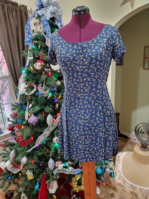 sachin and babi light blue dress Happy Holidays from Gertie my classroom goose We had a who wore it better  moment 😂