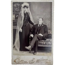 Antique Photograph Photo Couple Long Veil Ostrom Winthrop MN Cabinet Card