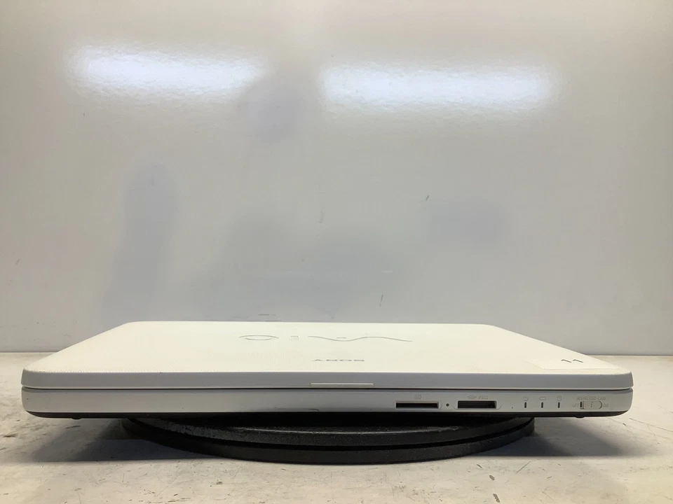 Sony Vaio VGN-NR260E Intel Pentium двухъядерный T2330 1,6 ГГц 2 ГБ без жесткого диска - Изображение 3 из 4