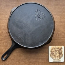 WagnerWare #9 Stylized Logo Heat Ring Cast Iron Skillet - JMB Restorations