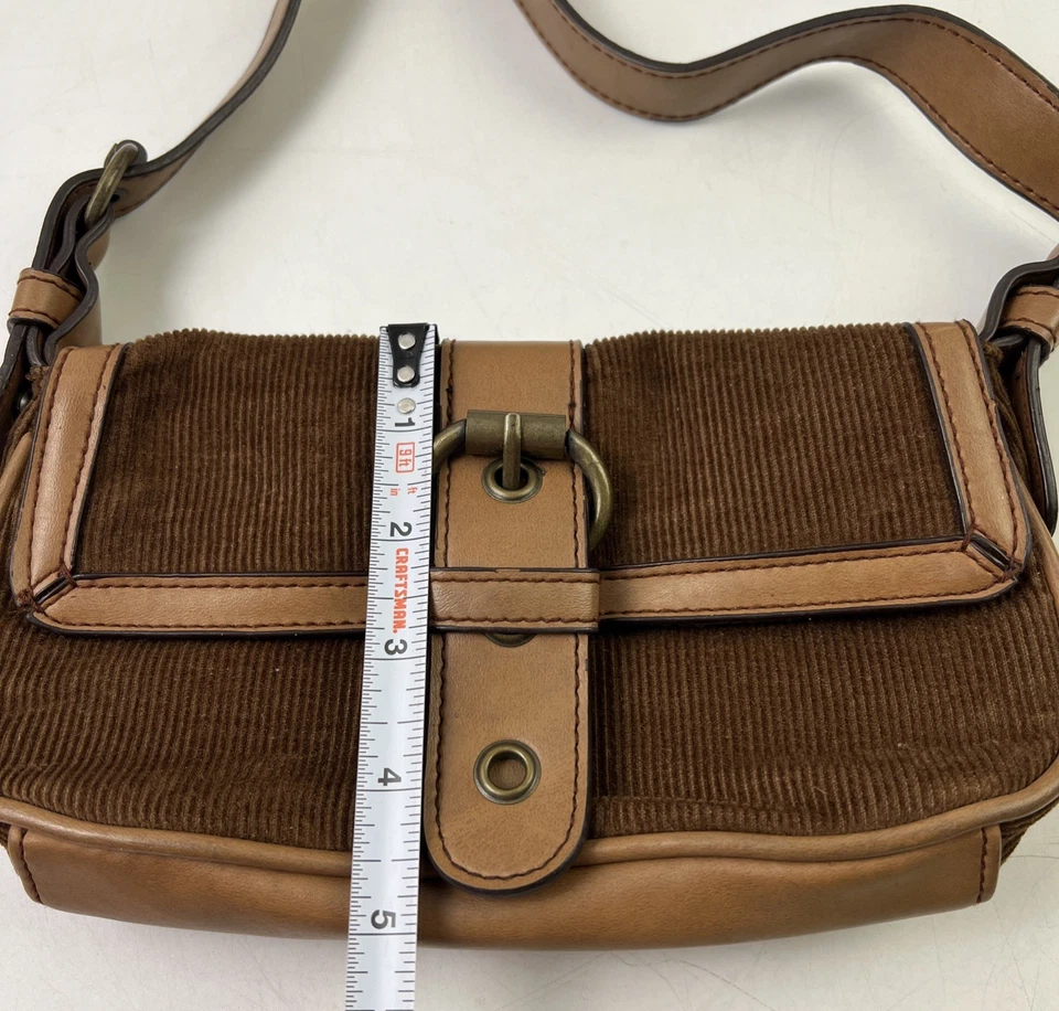 Bolso/cartera de hombro de pana marca Levi's - marrón suave con correas de cuero sintético de colección Foto 3 de 4
