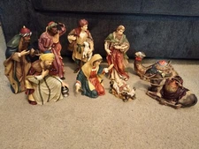 Vintage Grandeur Noel Collector's Edition 1999 Porcelain Nativity Set NEW