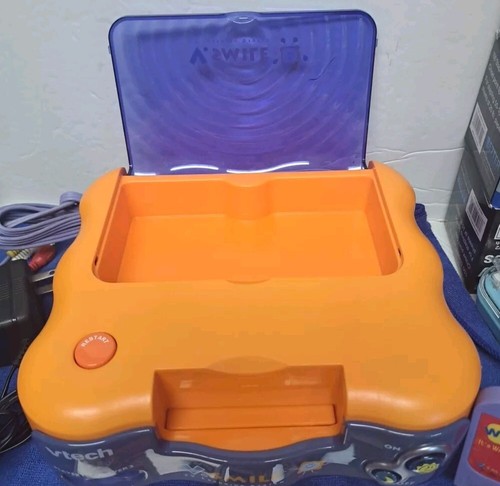 V-Tech V-Smile TV Learning System gaming for Kids And 7 Games - Picture 2 of 4