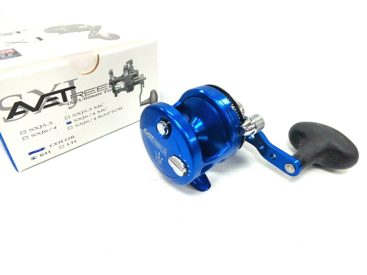 Avet SXJ6/4 MC G2 Two-Speed Lever Drag Reel - BLUE - Right Handed