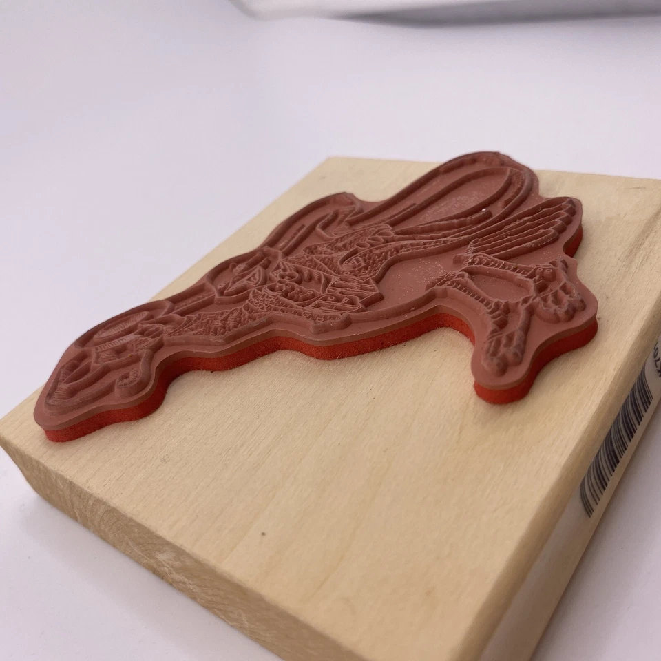 Sombrero de copa Joanne West con estampado personal de goma y colas de pato Foto 4 de 4