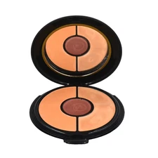Signature Club A Megawatt Makeup Compact 1 oz