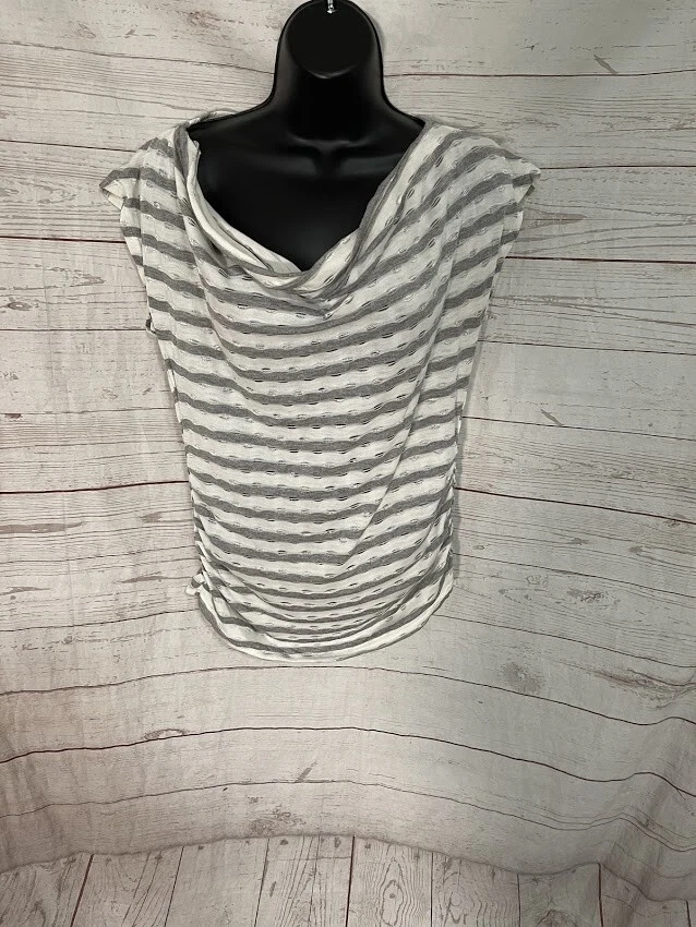 Lote de 2 - Blusa Top Mujer Talla M: 1 pieza - B'Leev, 1 pieza - Malvin Foto 2 de 4