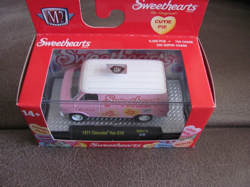M2 Machines WMTS19 1971 Chevy Van 10 NEW LE Sweetheart 24-03 WALMART 1:64 - Image 4 of 4