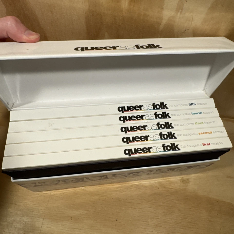 Queer As Folk - The Complete Series Box Set (DVD) Complete Set of 28 Discs! Foto 3 de 4