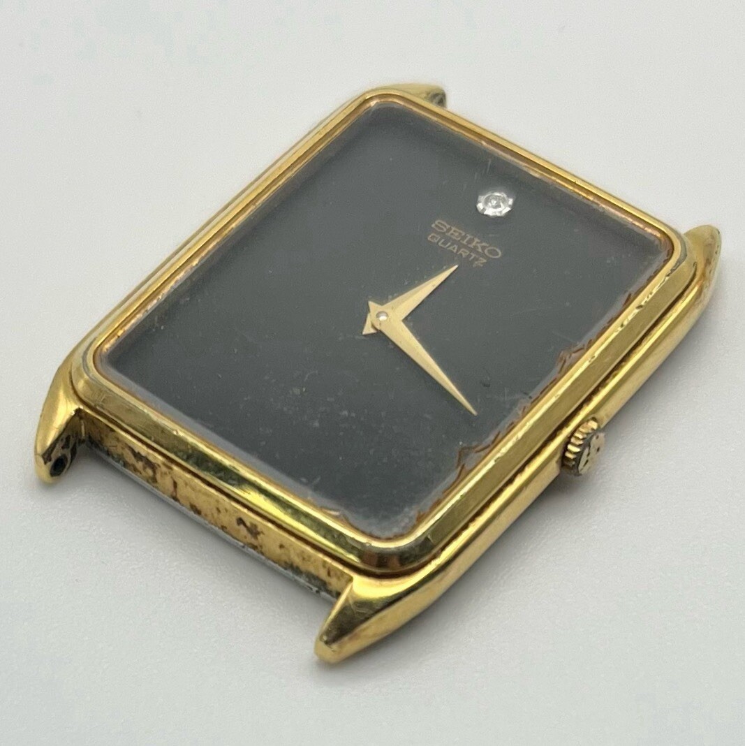 Seiko Quartz 7430-5739 26mm Gold Tone Black Dial ST. Steel VTG
